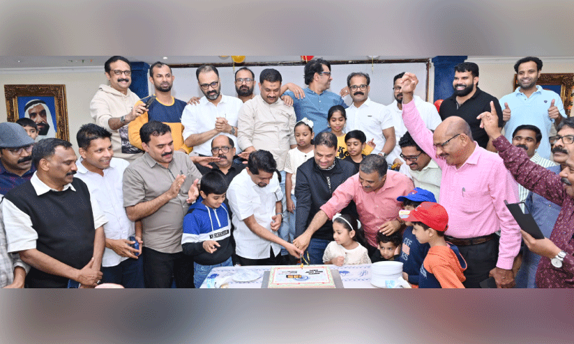 പു​തു​വ​ത്സ​ര​ത്തെ വ​ര​വേ​റ്റ്​ ഷാ​ർ​ജ ഇ​ന്ത്യ​ൻ അ​സോ​സി​യേ​ഷ​ൻ