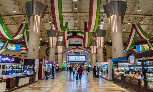 പു​തു​വ​ത്സ​ര അ​വ​ധി; കു​വൈ​ത്ത് വി​മാ​ന​ത്താ​വ​ള​ത്തി​ൽ തി​ര​ക്കേ​റി