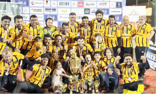 തെ​ക്കേ​പ്പു​റം ഫു​ട്ബാ​ൾ ടൂ​ർ​ണ​മെന്റ്;  ഡ​ബ്ല്യു.​എ​ഫ്.​സി ബി​ൻ ഡെ​ൽ​മ ജേ​താ​ക്ക​ൾ