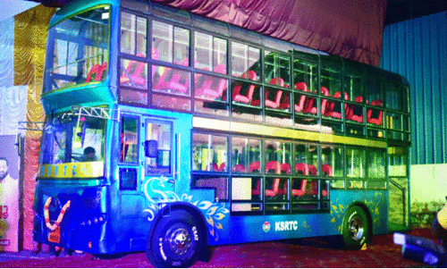 ഡബിൾ ഡക്കർ ബസ് റെഡി; ഈമാസം യാത്ര തുടങ്ങും