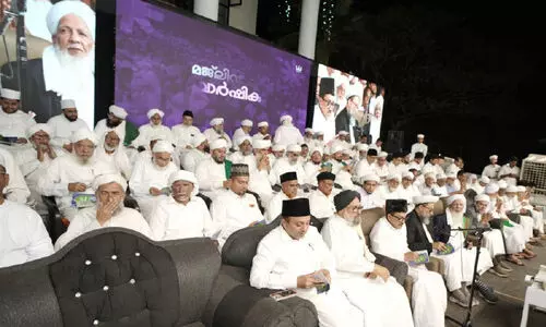 ആയിരങ്ങൾ ഒഴുകിയെത്തി; മജ്‌ലിസുന്നൂര്‍ ആത്മീയ സംഗമം പ്രാർഥനനിർഭരം
