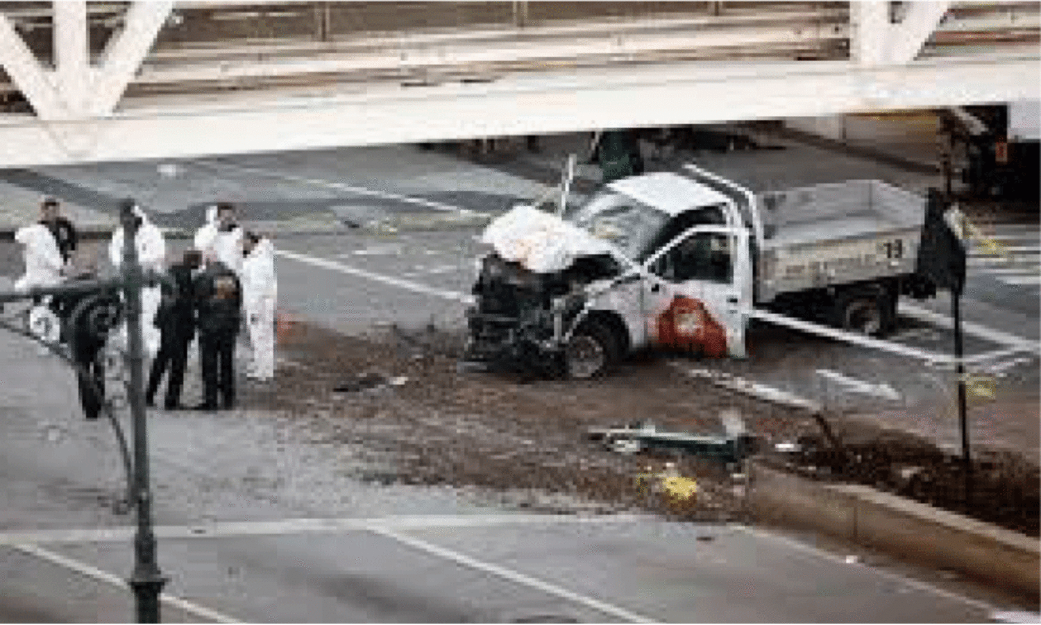 യു.​എ​സി​ൽ ജ​ന​ക്കൂ​ട്ട​ത്തി​ലേ​ക്ക് ട്ര​ക്ക് ഓ​ടി​ച്ചു​ക​യ​റ്റി​യ സം​ഭ​വം: കു​വൈ​ത്ത് അ​പ​ല​പി​ച്ചു