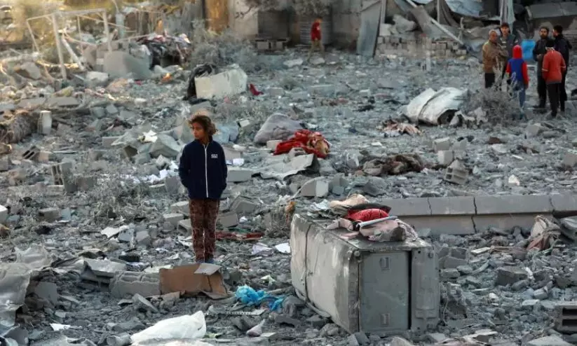 വെടിനിർത്തൽ ചർച്ചക്കിടെ ഗസ്സയിൽ കനത്ത ആക്രമണം; 77 മരണം വെടിനിർത്തൽ ചർച്ചക്കിടെ ഗസ്സയിൽ കനത്ത ആക്രമണം; 77 മരണം