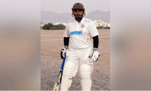 ഒ​മാ​ൻ ഡൊ​മ​സ്റ്റി​ക് ലീ​ഗ് ട്വ​ന്‍റി20 ഐ ​ഡി​വി​ഷ​ൻ; തു​ട​ർ​ച്ച​യാ​യ ര​ണ്ടാം സെ​ഞ്ച്വ​റി​യു​മാ​യി മ​ല​യാ​ളി