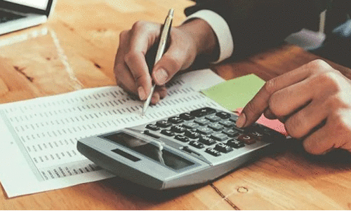 കൂടരഞ്ഞി ഗവ. കുടുംബാരോഗ്യ കേന്ദ്രത്തിലെ ക്രമക്കേട്; ഓഫിസ് ക്ലർക്കിന്  സസ്​പെൻഷൻ