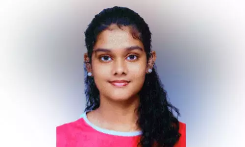 താരമായി നികിറ്റ