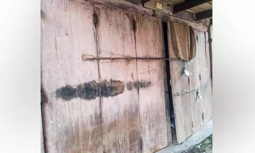 മുണ്ടപ്പള്ളിയില്‍ മൂന്ന് കടയില്‍ മോഷണം; പ്രതികളെ പിടിക്കാനാകാതെ അടൂർ പൊലീസ്