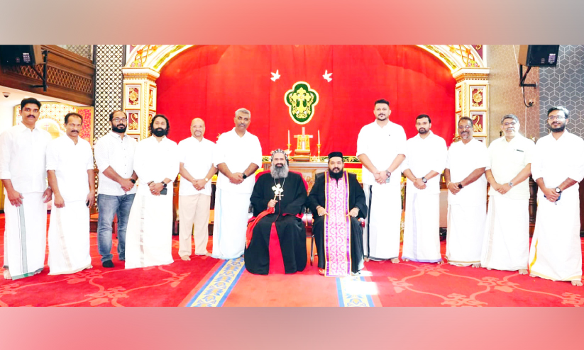 സെന്റ് പീറ്റേഴ്സ് ഇടവക ഭരണസമിതി അധികാരമേറ്റു സെന്റ് പീറ്റേഴ്സ് ഇടവക ഭരണസമിതി അധികാരമേറ്റു