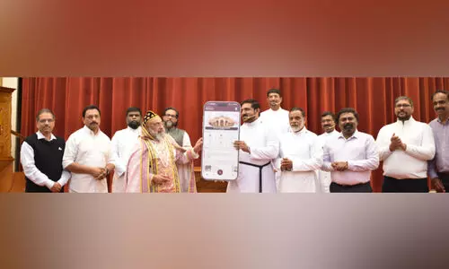 ഓ​ൺ​ലൈ​ൻ ആ​പ്ലി​ക്കേ​ഷ​ൻ, പാ​രി​ഷ് ഡ​യ​റ​ക്ട​റി​ പ്ര​കാ​ശ​നം