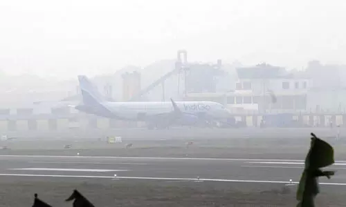 ഉത്തരേന്ത്യയെ മൂടി കനത്ത മൂടൽമഞ്ഞ്; 200ഓളം വിമാനങ്ങളെ ബാധിച്ചതായി റിപ്പോർട്ട്