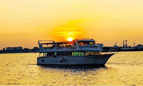 കൊച്ചിയുടെ ബോട്ട് യാത്ര എന്നെന്നും ഹിറ്റ്