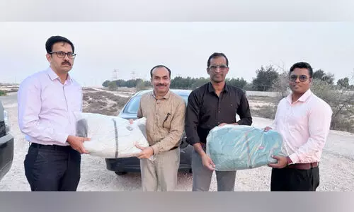 പ്ര​വാ​സി വെ​ല്‍ഫെ​യ​ര്‍ ശൈ​ത്യ​കാ​ല കി​റ്റ്   വി​ത​ര​ണം