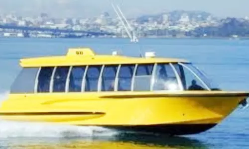 വാ​ട്ട​ര്‍ ടാ​ക്‌​സി യാ​ഥാ​ര്‍ഥ്യ​മാ​ക്കാ​ൻ ഗ​താ​ഗ​ത മ​ന്ത്രാ​ല​യം