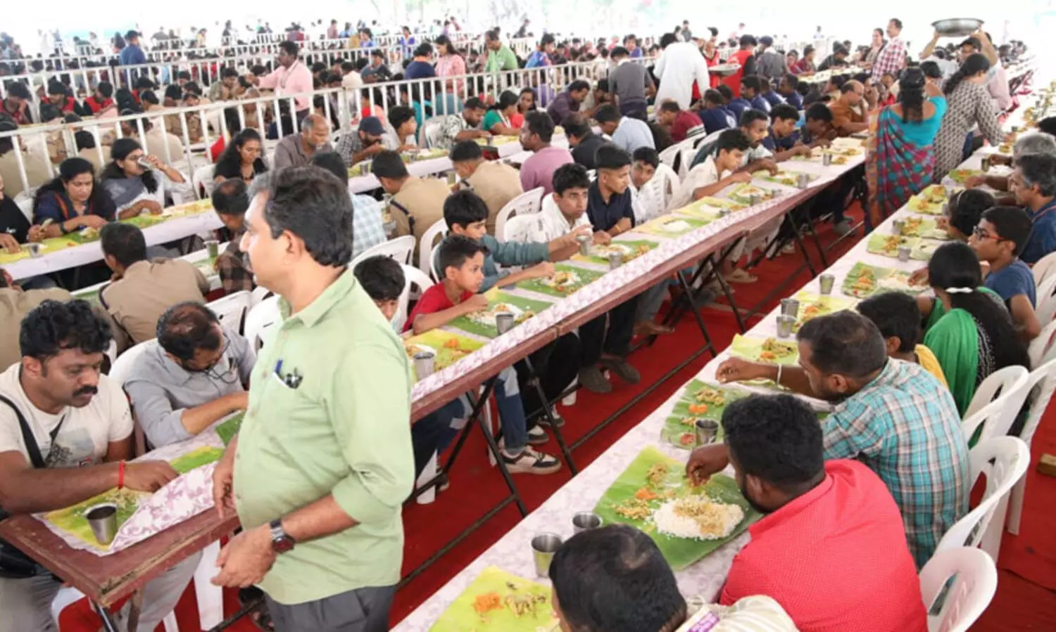 ജനകീയത ഈ ഊട്ടുപുരയുടെ മുഖമുദ്ര