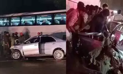 കൊല്ലത്ത് ശബരിമല തീർത്ഥാടകർ സഞ്ചരിച്ച കാറും ടൂറിസ്റ്റ് ബസും കൂട്ടിയിടിച്ച് രണ്ടുപേർ മരിച്ചു; മൂന്ന് പേർക്ക് ഗുരുതര പരിക്ക്