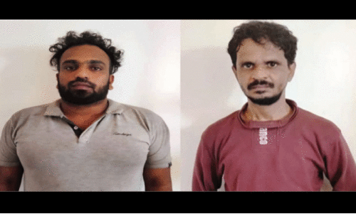 വി​ദ്യാ​ർ​ഥി​ക​ൾ​ക്ക് ക​ഞ്ചാ​വ് വി​ൽ​ക്കു​ന്ന​തി​നി​ടെ ര​ണ്ടു യു​വാ​ക്ക​ൾ അ​റ​സ്റ്റി​ൽ