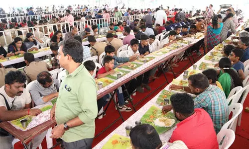 ജനകീയത ഈ ഊട്ടുപുരയുടെ മുഖമുദ്ര ജനകീയത ഈ ഊട്ടുപുരയുടെ മുഖമുദ്ര