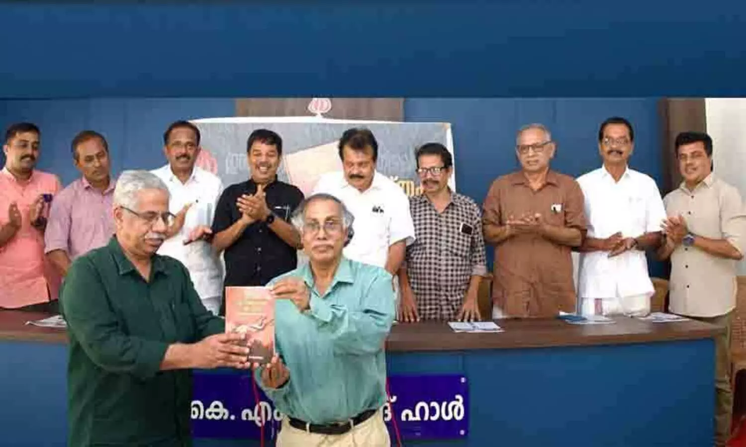 പ്രതികരിക്കാൻ ഭയന്ന് മൗനത്തിലാണ്ട എഴുത്തുകാരുടെ എണ്ണം കൂടുന്നു -പി.കെ. പാറക്കടവ്