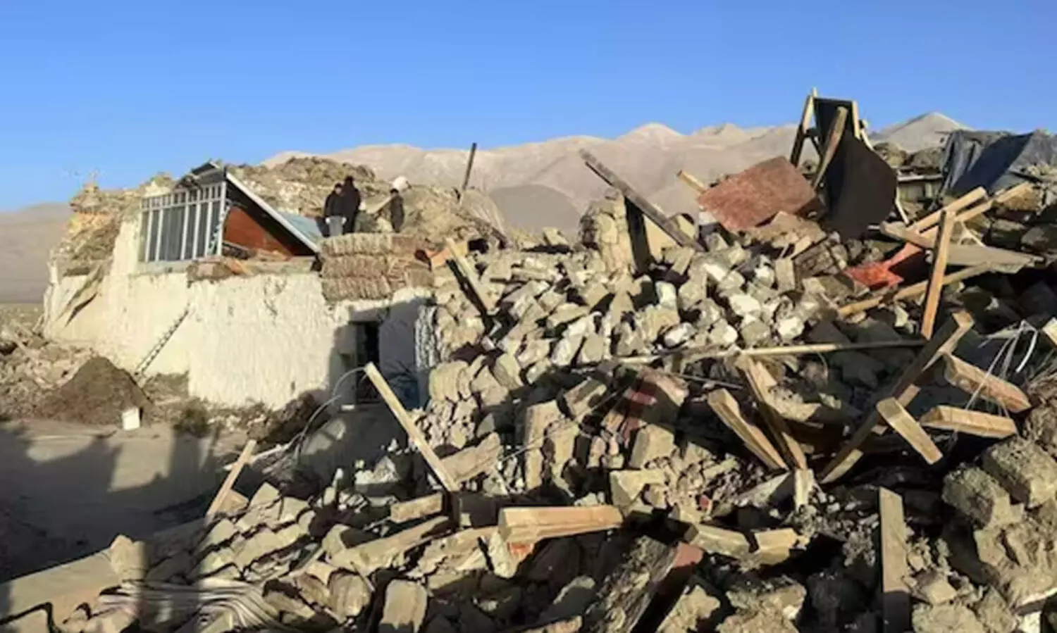 നേപാൾ - ടിബറ്റ് ഭൂചലനത്തിൽ മരണം 95 കടന്നു; 130ലേറെ പേർക്ക് പരിക്ക്