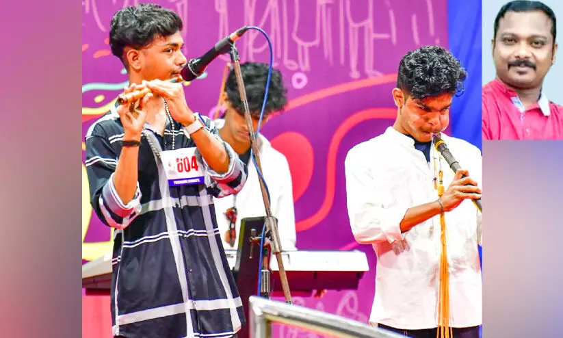 അച്ഛൻ ‘കാത്തിരുന്നില്ല’ ഹരിയുടെ ഓടക്കുഴൽനാദം കേൾക്കാൻ... അച്ഛൻ ‘കാത്തിരുന്നില്ല’ ഹരിയുടെ ഓടക്കുഴൽനാദം കേൾക്കാൻ...