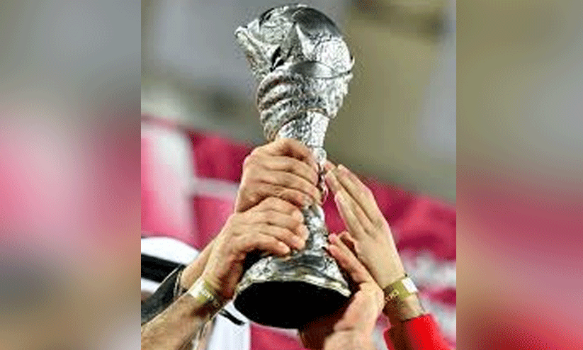 അറേബ്യൻ ഫുട്ബാൾ കപ്പ്; ബഹ്റൈൻ ടീമിനെ ഒ.ഐ.സി.സി പത്തനംതിട്ട അഭിനന്ദിച്ചു അറേബ്യൻ ഫുട്ബാൾ കപ്പ്; ബഹ്റൈൻ ടീമിനെ ഒ.ഐ.സി.സി പത്തനംതിട്ട അഭിനന്ദിച്ചു