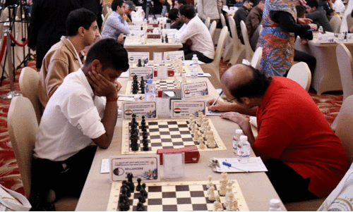 കു​വൈ​ത്ത് അ​ന്താ​രാ​ഷ്ട്ര ചെ​സ് ടൂ​ർ​ണ​മെ​ന്റ് പു​രോ​ഗ​മി​ക്കു​ന്നു