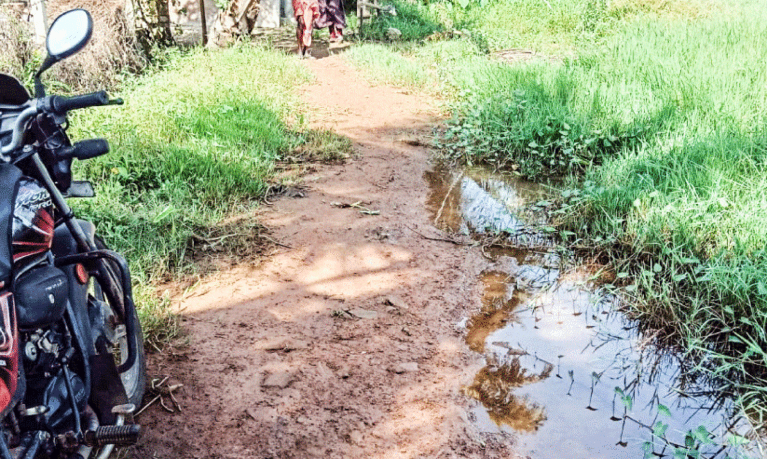 കുരയ്ക്കലാറ്റുചിറ റോഡിൽ അറുതിയില്ലാതെ യാത്രാദുരിതം