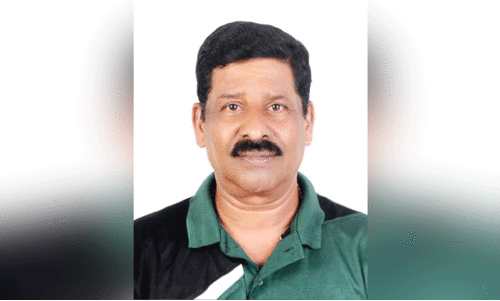 ഗൾഫ് കപ്പ് വിജയത്തിൽ ആഹ്ലാദിച്ച് ബഹ്റൈൻ ഗൾഫ് കപ്പ് വിജയത്തിൽ ആഹ്ലാദിച്ച് ബഹ്റൈൻ