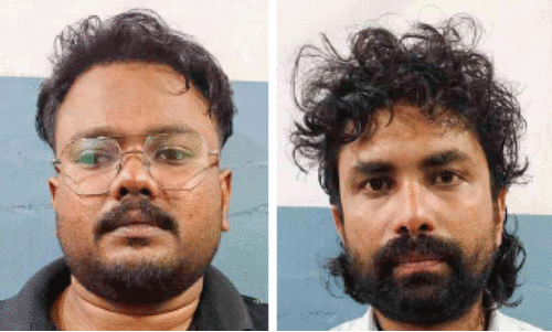 പൊ​ന്നാ​നി​യി​ൽ വീ​ണ്ടും ല​ഹ​രി​വേ​ട്ട; മൂ​ന്നു ഗ്രാം എം.​ഡി.​എം.​എ പി​ടി​കൂ​ടി