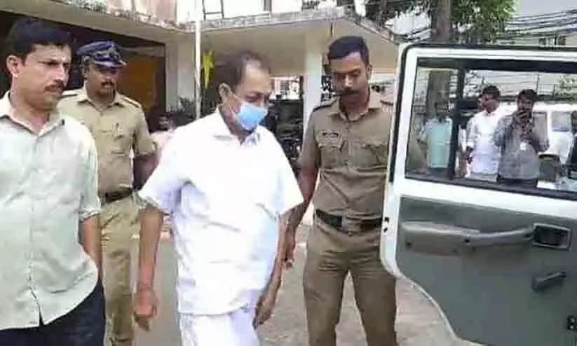 പഞ്ചായത്ത് സെക്രട്ടറിയെ ജാതിപ്പേര് വിളിച്ച് അധിക്ഷേപിച്ച കേസിൽ വെള്ളനാട് പഞ്ചായത്ത് വൈസ് പ്രസിഡന്റ് അറസ്റ്റിൽ