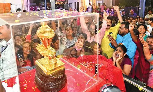 ആ ഒരു പോയന്റ്..; സ്വർണക്കപ്പ് സ്വപ്നം പൊലിഞ്ഞ് പാലക്കാട് ആ ഒരു പോയന്റ്..; സ്വർണക്കപ്പ് സ്വപ്നം പൊലിഞ്ഞ് പാലക്കാട്