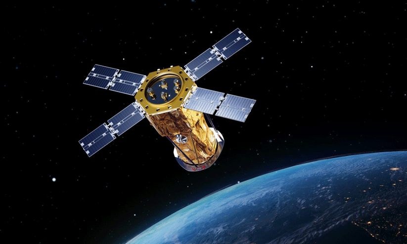 യു.എ.ഇയുടെ രണ്ട് സാറ്റലൈറ്റുകൾ ഈ മാസം വിക്ഷേപിക്കും യു.എ.ഇയുടെ രണ്ട് സാറ്റലൈറ്റുകൾ ഈ മാസം വിക്ഷേപിക്കും