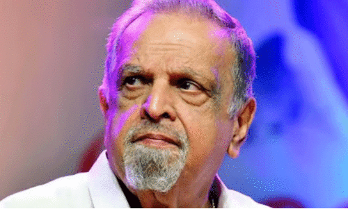 ‘കൃ​ഷ്ണ​പ്പ​രു​ന്ത്’ മു​ത​ൽ ‘ട്രി​വാ​ൻ​ഡ്രം ലോ​ഡ്ജ്’ വ​രെ; കാ​മ​റ​ക്കു​മു​ന്നി​ലെ പ​രീ​ക്ഷ​ണ​ങ്ങ​ൾ