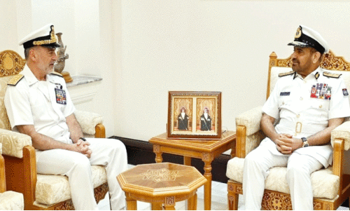 ഇ​റ്റാ​ലി​യ​ൻ നാ​വി​ക​സേ​ന മേ​ധാ​വി ഒ​മാ​ൻ പ​ര്യട​ന​ത്തി​ൽ