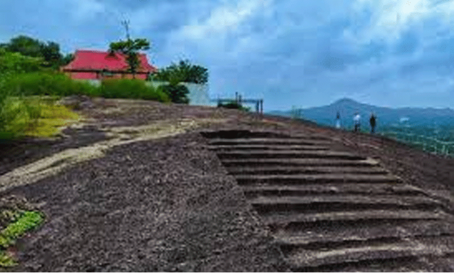 ഒറവപ്പാറ ഇനി ടൂറിസം ഡെസ്‌റ്റിനേഷൻ