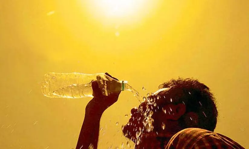 സംസ്ഥാനത്ത് വീണ്ടും താപനില മുന്നറിയിപ്പ്