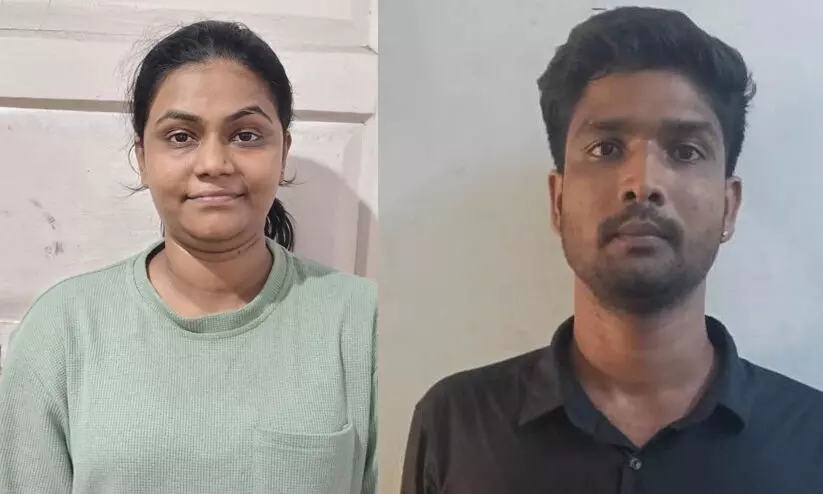 വൈദികനെ ഹണിട്രാപ്പിൽ കുടുക്കി 41.52 ലക്ഷം തട്ടി; രണ്ടുപേർ അറസ്റ്റിൽ വൈദികനെ ഹണിട്രാപ്പിൽ കുടുക്കി 41.52 ലക്ഷം തട്ടി; രണ്ടുപേർ അറസ്റ്റിൽ