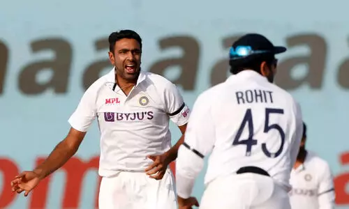 സ്വന്തം കഴിവ് തിരിച്ചറിഞ്ഞാൽ എല്ലാ മത്സരത്തിലും സെഞ്ച്വറി നേടാം!  ഏറ്റവും മികച്ച പ്രതിരോധം; സൂപ്പർതാരത്തെ പുകഴ്ത്തി അശ്വിൻ