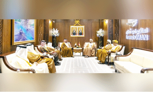 വ്യാ​പാ​ര, വ്യ​വ​സാ​യ മേ​ഖ​ല​ക​ളി​ൽ സ​ഹ​ക​ര​ണം മെ​ച്ച​പ്പെ​ടു​ത്താ​ൻ ഒ​മാ​നും ഖ​ത്ത​റും