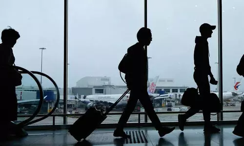 വിമാനത്താവളത്തിൽനിന്നും ഐഫോണും 50,000 രൂപയും കവർന്നു; യാത്രക്കാരൻ അറസ്റ്റിൽ