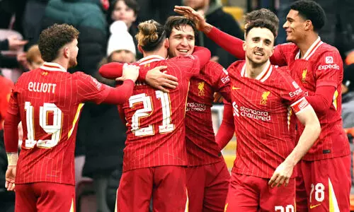 ലിവർപൂൾ വിളയാട്ടം! സ്റ്റാൻലിക്കെതിരെ 4-0 ജയവുമായി എഫ്.എ കപ്പ് നാലാം റൗണ്ടിൽ
