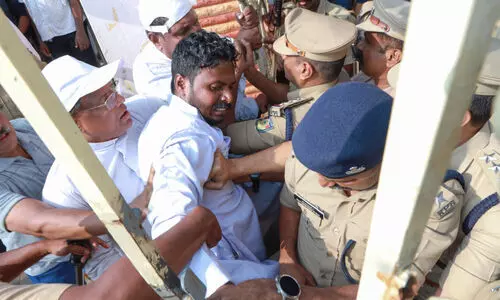 എറണാകുളം-അങ്കമാലി അതിരൂപത ആസ്ഥാനത്തിന് മുന്നിൽ വീണ്ടും സംഘർഷം