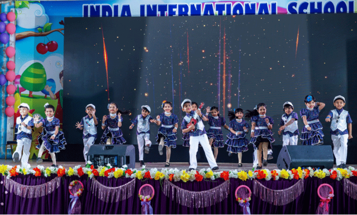 ഇ​ന്ത്യ ഇ​ന്റർ​ നാ​ഷ​ന​ൽ സ്കൂ​ൾ കെ.​ജി വി​ഭാ​ഗം വാ​ർ​ഷി​കാ​ഘോ​ഷം