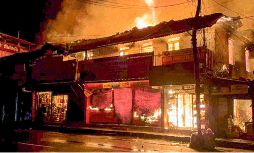 വണ്ടിപ്പെരിയാറിൽ വൻ തീപിടിത്തം