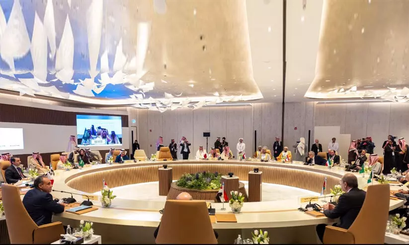 സിറിയ ഇനി അശാന്തിയുടെ ഉറവിടമാകരുത്, സ്ഥിരത കൈവരിക്കാൻ പിന്തുണ -അറബ് മന്ത്രിതല യോഗം സിറിയ ഇനി അശാന്തിയുടെ ഉറവിടമാകരുത്, സ്ഥിരത കൈവരിക്കാൻ പിന്തുണ -അറബ് മന്ത്രിതല യോഗം