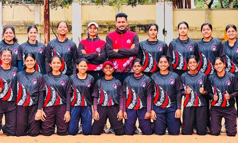 സൗത്ത് സോൺ സോഫ്റ്റ് ബോൾ ചാമ്പ്യൻഷിപ്പ് കേരളത്തിന് കിരീടം