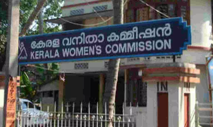 ഉമ്മയുടെ സംരക്ഷണം: ആർ ഡി ഒയുടെ ഉത്തരവ് അടിയന്തരമായി നടപ്പിലാക്കാന്‍ വനിത കമീഷന്‍ നിര്‍ദേശം