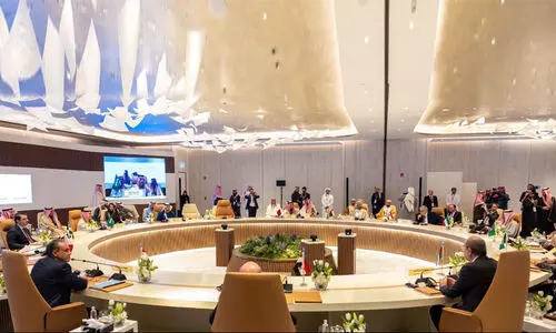 സിറിയ ഇനി അശാന്തിയുടെ ഉറവിടമാകരുത്, സ്ഥിരത കൈവരിക്കാൻ പിന്തുണ -അറബ് മന്ത്രിതല യോഗം സിറിയ ഇനി അശാന്തിയുടെ ഉറവിടമാകരുത്, സ്ഥിരത കൈവരിക്കാൻ പിന്തുണ -അറബ് മന്ത്രിതല യോഗം