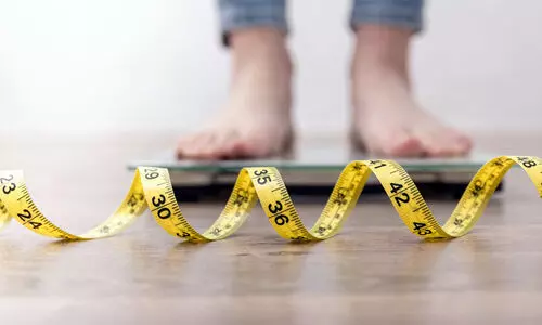 മിഥ്യയാണ്, ചൂടുവെള്ളം കുടിച്ചാൽ വണ്ണം കുറയില്ല; വണ്ണം കുറയാനുള്ള കുറച്ച് ടിപ്സ് ഇതാ