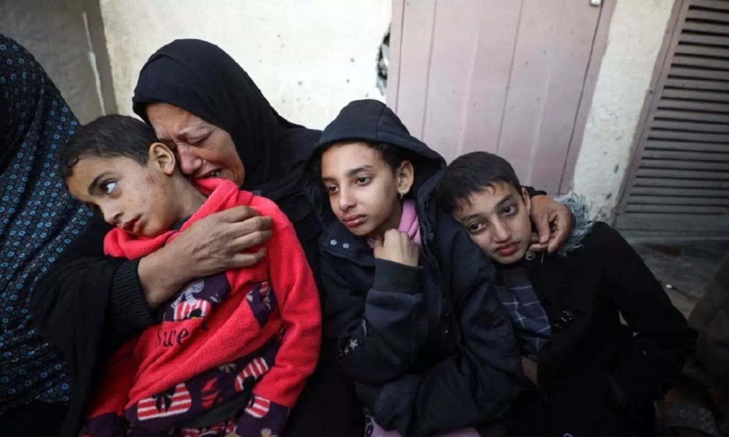 ഗ​സ്സ​യി​ൽ ഇ​സ്രാ​യേ​ൽ ആ​ക്ര​മ​ണ​ത്തി​ൽ 61 മ​ര​ണം